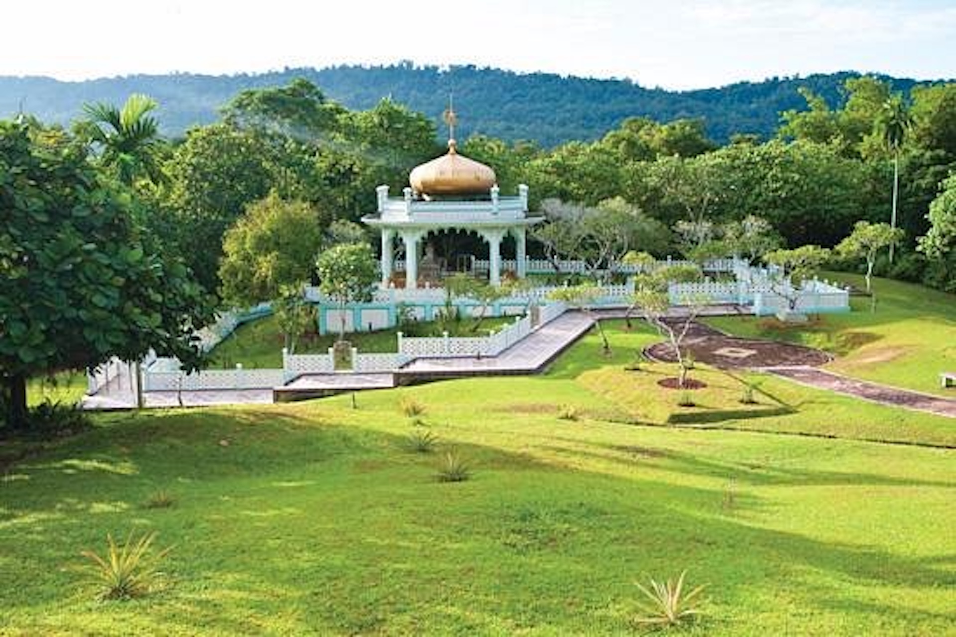 Makam Sultan Bolkiah